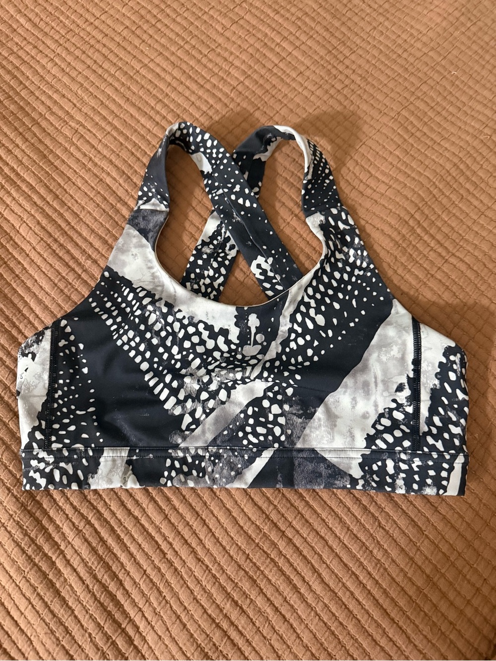 lululemon athletica Black and White Patterned Cross-Back Sports Bra